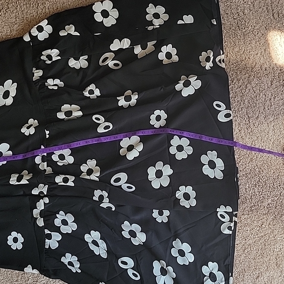 Nasty Gal Retro Mock Neck Floral Midi/Maxi Dress - Picture 8 of 8